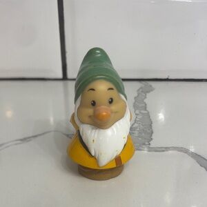 Little People Dwarf Bashful 2012